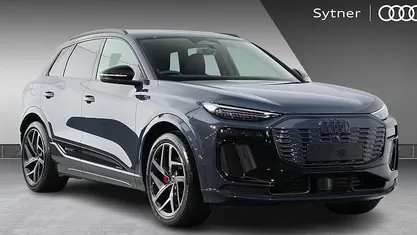 Used 2025 Audi e-tron SUV | £73,000 (Fair price)