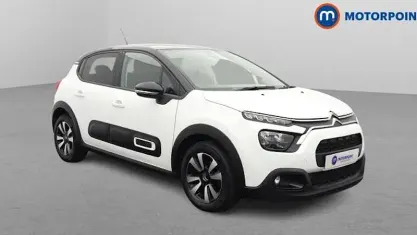 Używany Citroën C3 PureTech 83 KM (61 kW) 2024 Biały Hatchback