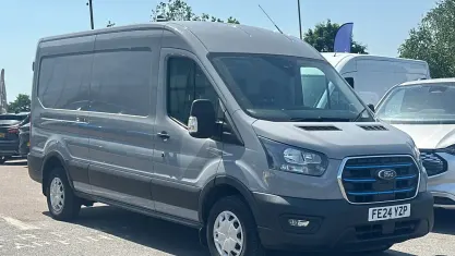 Usado Ford Transit Trend 197 kW (269 CV) 2024 Gris Van