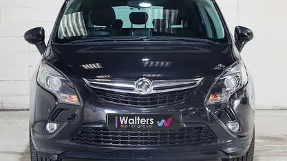 Used Vauxhall Zafira Tourer SRi 170 HP (125 kW) 2016 MPV