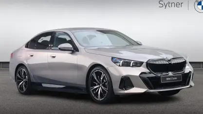 Ny BMW 530e M Sport 299 HK (219 kW) 2026 Sedan