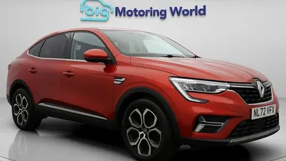 Red Used 2022 Renault Arkana Version S SUV | £16,000 (Fair price)