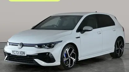 Second-hand VW Golf VIII R 320 CP (235 kW) 2023 Alb Hatchback