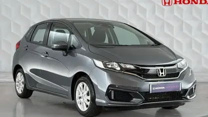 Used Honda Jazz SE 102 HP (75 kW) 2019 Shining grey Hatchback