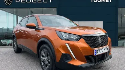 Begagnad Peugeot 2008 Active 100 HK (73 kW) 2020 Orange SUV