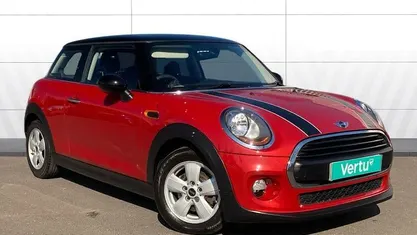 Used Mini ONE Hatch 102 HP (75 kW) 2017 Hatchback