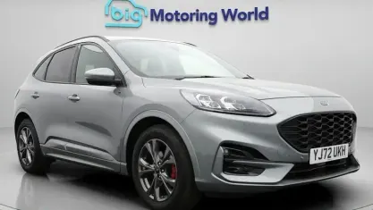 Used Ford Kuga ST-Line 150 HP (110 kW) 2023 Silver SUV