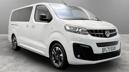 Usado Vauxhall Vivaro Ultimate 100 kW (136 HP) 2023 Monovolume