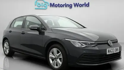 Second-hand VW Golf VIII Life 150 CP (110 kW) 2023 Hatchback