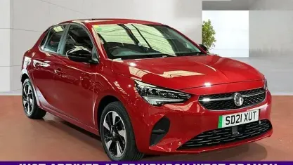 Used Vauxhall Corsa-e 100 kW (136 HP) 2020 Red Hatchback