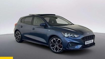 Begagnad Ford Focus ST-Line X 155 HK (114 kW) 2021 Halvkombi