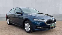Petrol blue Used 2023 Skoda Octavia SE Hatchback | £16,520 (Good price)