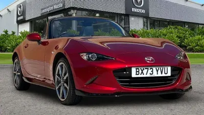 Używany Mazda MX5 Exclusive-Line 184 KM (135 kW) 2026 Kabriolet
