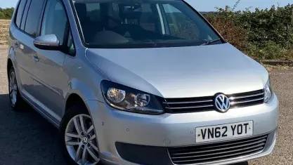 Used VW Touran SE 105 HP (77 kW) 2012 Silver MPV