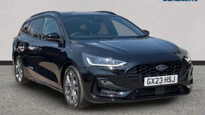 Used Ford Focus ST-Line 125 HP (91 kW) 2023 Black Estate