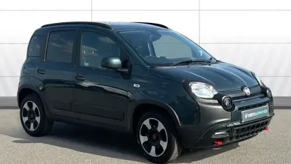 Used Fiat Panda 70 HP (51 kW) 2024 Green Hatchback