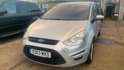 Used 2013 Ford S-MAX Zetec MPV | £4,995 (Fair price)