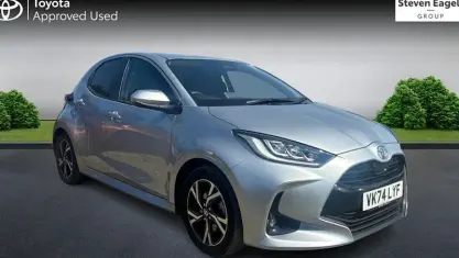 Used Toyota Yaris Design 116 HP (85 kW) 2024 Silver Hatchback