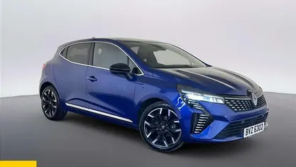 Used Renault Clio V Techno 90 HP (66 kW) 2025 Hatchback