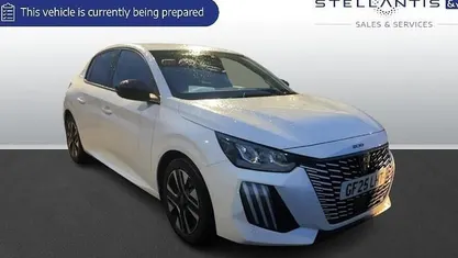 Used Peugeot 208 Allure 101 HP (74 kW) 2025 Hatchback