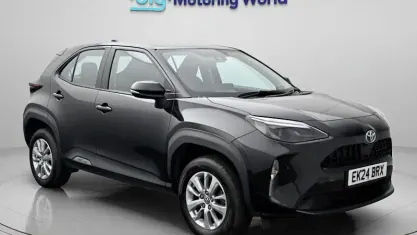 Used Toyota Yaris Cross 116 HP (85 kW) 2024 Black SUV