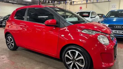 Begagnad Citroën C1 Flair 68 HK (50 kW) 2015 Röd Halvkombi