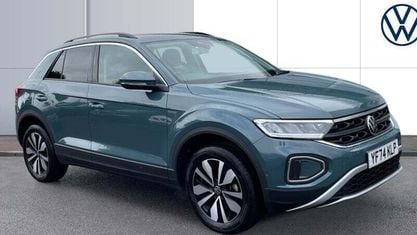 Used VW T-Roc Match 150 HP (110 kW) 2025 Blue SUV