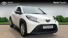 White Used 2023 Toyota Aygo PURE Hatchback | £14,934 (Fair price)