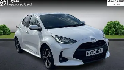 Used Toyota Yaris Hybrid Design 116 HP (85 kW) 2026 Hatchback