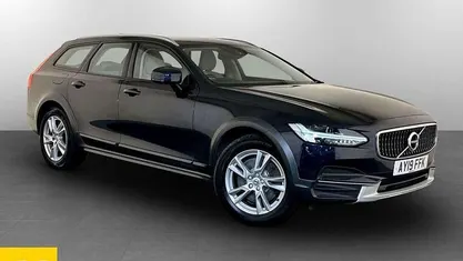 Used 2019 Volvo V90 CC Estate | £15,995 (Good price)