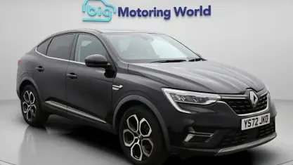 Begagnad Renault Arkana Techno 145 HK (106 kW) 2022 SUV