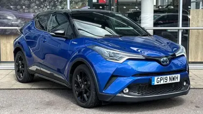 Second-hand Toyota C-HR 122 CP (89 kW) 2019 Albastru SUV