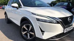 White Used 2023 Nissan Qashqai N-Connecta SUV | £19,890 (Fair price)