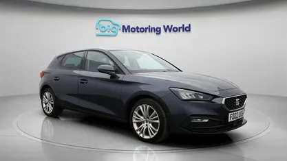 Used Seat Leon SE Dynamic 116 HP (85 kW) 2022 Grey Hatchback