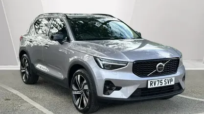 Used Volvo XC40 Ultra 163 HP (119 kW) 2025 Silver SUV