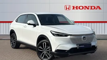 Używany Honda HR-V Elegance 131 KM (96 kW) 2024 SUV