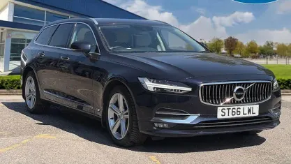 Used Volvo V90 Inscription 190 HP (139 kW) 2016 Blue Estate