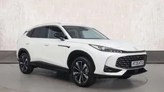 White New 2024 MG HS Trophy SUV | £24,970 (Fair price)