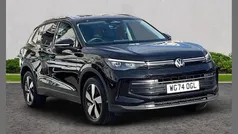 Black Used 2024 VW Tiguan Match SUV | £30,495 (Fair price)