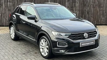 Black Used 2019 VW T-Roc SEL SUV | £12,499 (Fair price)