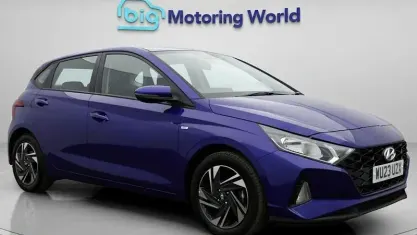 Used Hyundai i20 SE 101 HP (74 kW) 2023 Blue Hatchback
