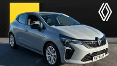 Used 2025 Renault Clio V Evolution Hatchback | £15,704 (Good price)
