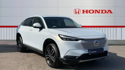 Second-hand Honda HR-V Advance 131 CP (96 kW) 2023 Alb SUV