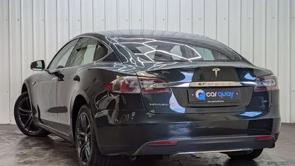 Used 2015 Tesla Model S Hatchback | £12,495 (Fair price)