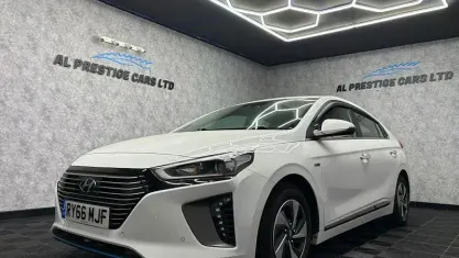 Used Hyundai Ioniq Premium SE 141 HP (103 kW) 2016 White Hatchback