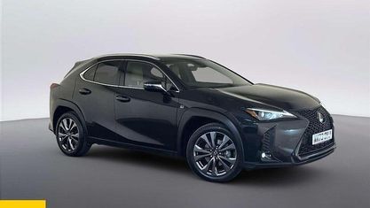 Używany Lexus UX 250h Sport Design Packet 184 KM (135 kW) 2023 Czarny SUV