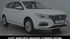 White Used 2021 MG MG5 EV Exclusive Estate | £10,593 (Fair price)