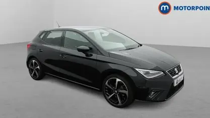 Begagnad Seat Ibiza FR Sport 116 HK (85 kW) 2025 Svart Halvkombi