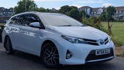 Used Toyota Auris Touring Sports 136 HP (100 kW) 2014 Estate