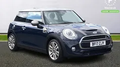 Blue Used 2017 Mini Cooper S Chili Hatchback | £9,199 (Good price)